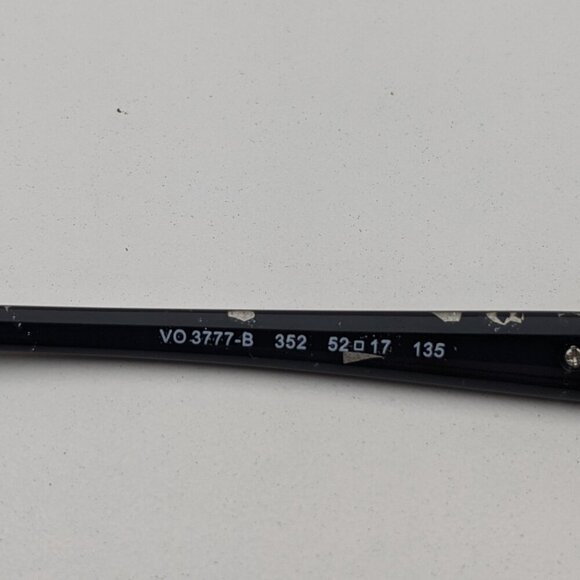 🕶️Vogue VO3777-B 352 Women's Eyeglasses 52/17/135/ALA624🕶️ - Picture 7 of 9